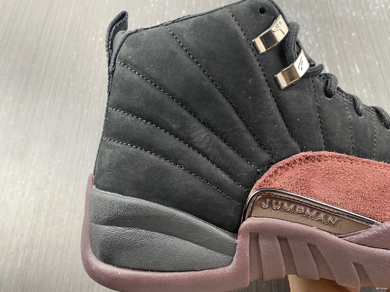 - 12 DV6989-001 Black Maniére A Ma Jordan Retro 0501